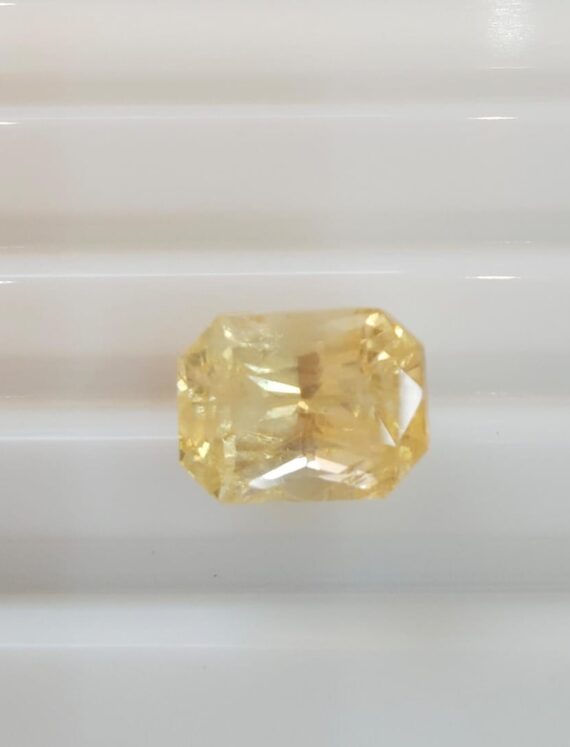 Natural Yellow Sapphire