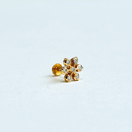 Diamond Studded Gold Nosepin