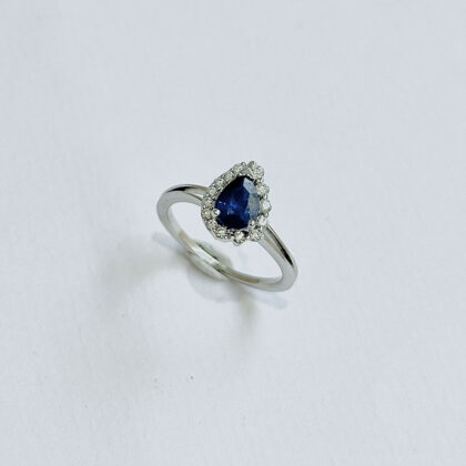 Diamond Studded Gold Rings