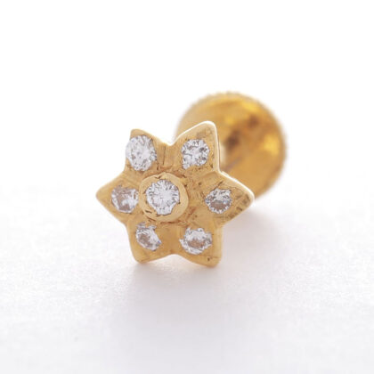 Diamond Studded Gold Nosepin