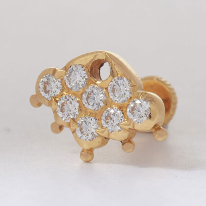 Diamond Studded Gold Nosepin