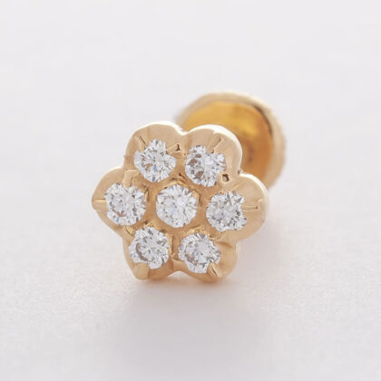 Diamond Studded Gold Nosepin