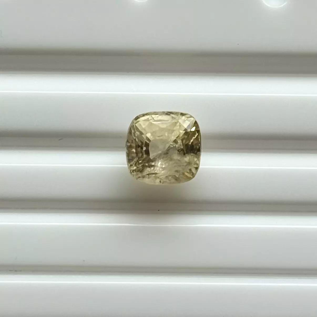 Yellow Sapphire_169-39462 - N Gopaldaas Jewellers yellow sapphire