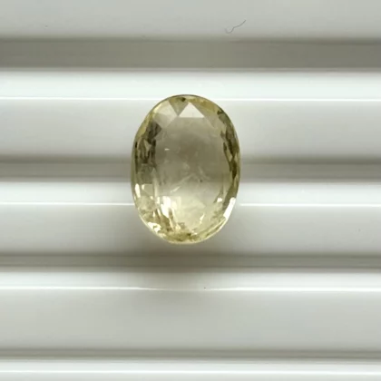Yellow-Sapphire